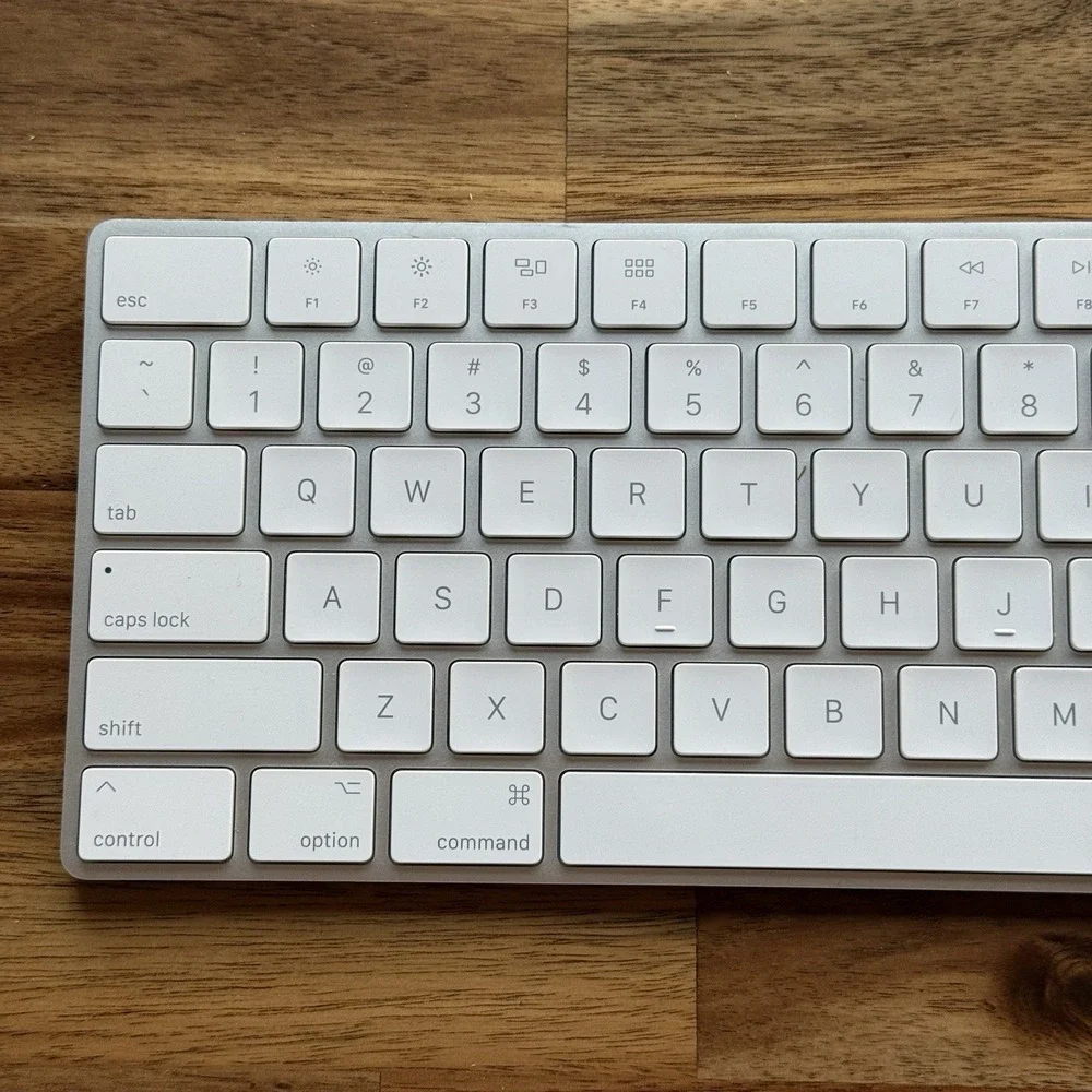 OEM Apple A1843 Wireless Rechargeable Bluetooth Magic Keyboard Numeric Keypad